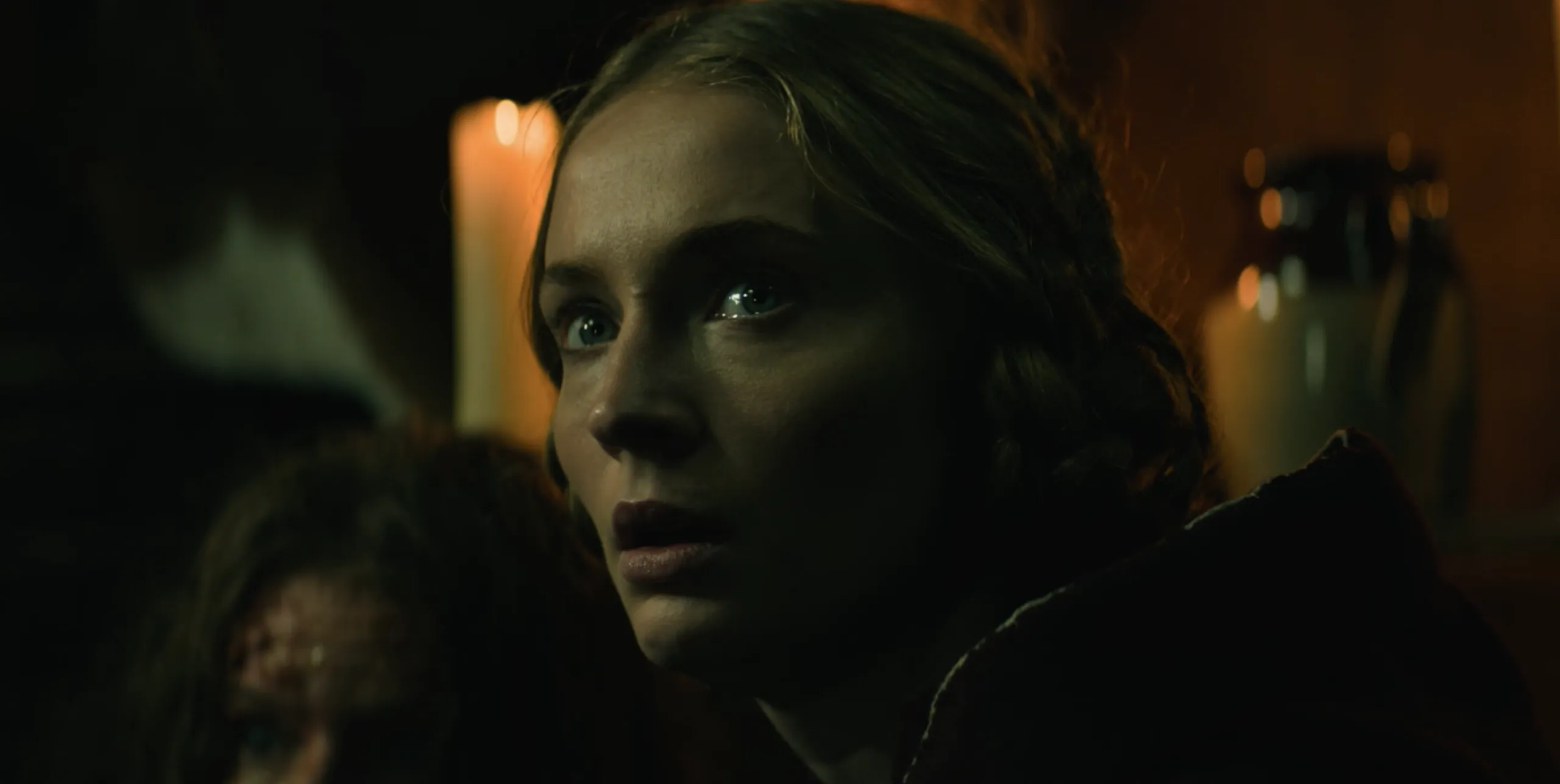 Sophie Turner & Kit Harington Reunite in Chilling 'The Dreadful' Trailer!